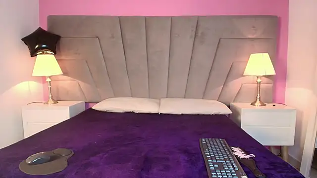 Snapshot of Emilyroth chatting on 01-14-26, 07:19 Emilyroth online show from 01-14-26, 07:19