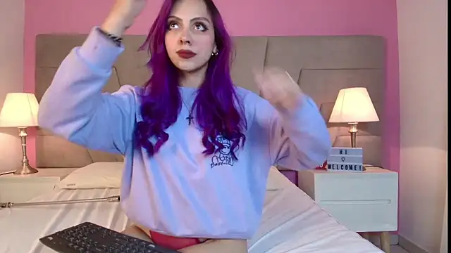 Snapshot of Emilyroth chatting on 03-09-26, 10:14 Emilyroth online show from 03-09-26, 10:14