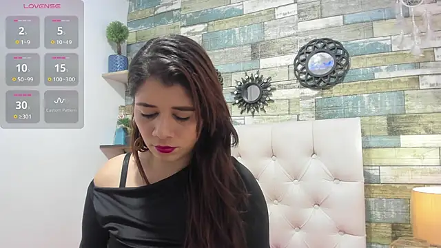 EmilyCambell online show from 11-28-25, 06:43