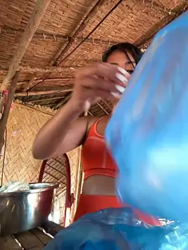 Juliet official pro online show from 04-15-26, 11:16