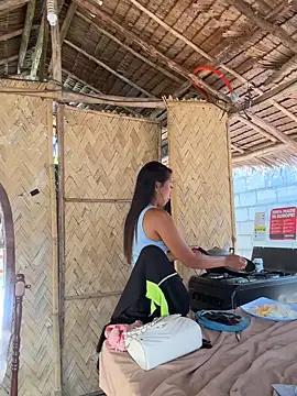 Juliet official pro online show from 04-27-26, 01:25