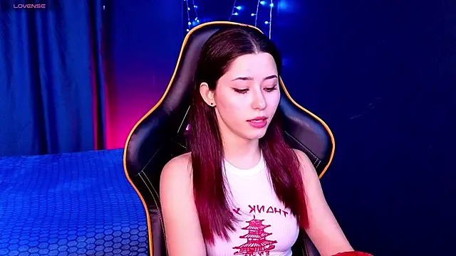 Snapshot of RedMidnight chatting on 01-12-26, 08:25 RedMidnight online show from 01-12-26, 08:25