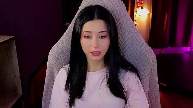 Snapshot of RedMidnight chatting on 02-20-26, 08:42 RedMidnight online show from 02-20-26, 08:42