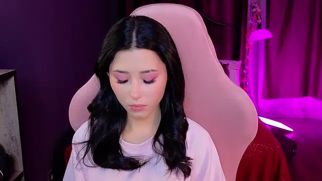 Snapshot of RedMidnight chatting on 03-12-26, 08:37 RedMidnight online show from 03-12-26, 08:37