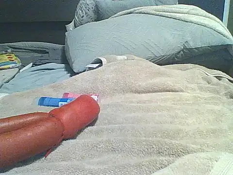 Snapshot of xxxenzo1 chatting on 11-01-25, 02:46 xxxenzo1 online show from 11-01-25, 02:46