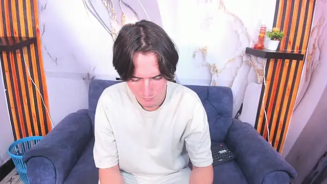 Aaron LatinMen2 online show from 11-28-25, 03:53