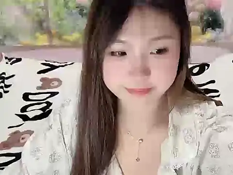 Poppy13 online show from 11-26-25, 01:01