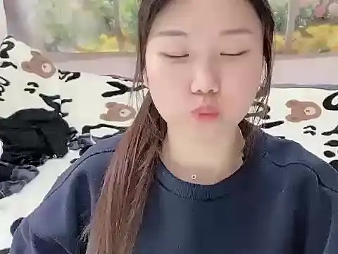 Poppy13 online show from 12-02-25, 08:08