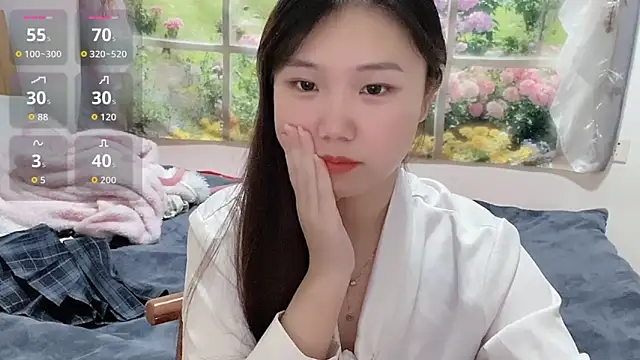 Poppy13 online show from 12-04-25, 02:04