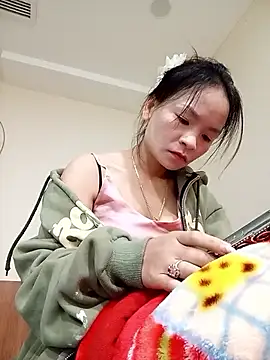 Snapshot of _Joyeveryday_ chatting on 11-25-25, 05:29 Joyeveryday online show from 11-25-25, 05:29