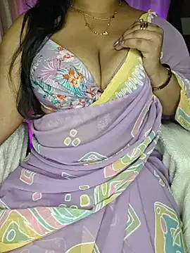 Snapshot of Curvy_Pooja chatting on 07-07-26, 03:53 Curvy Pooja online show from 07-07-26, 03:53