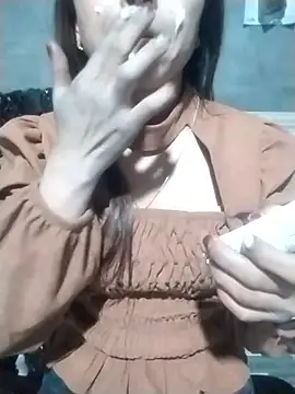 Snapshot of tieutam122 chatting on 01-08-26, 10:50 tieutam122 online show from 01-08-26, 10:50