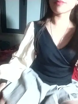 Snapshot of tieutam122 chatting on 01-11-26, 01:05 tieutam122 online show from 01-11-26, 01:05