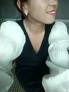 Snapshot of tieutam122 chatting on 01-12-26, 07:13 tieutam122 online show from 01-12-26, 07:13