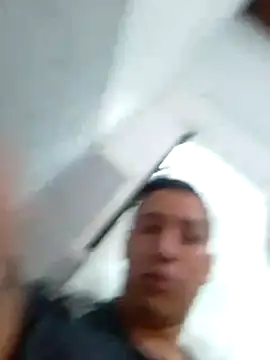Alvarezz0202 online show from 06-18-26, 04:33