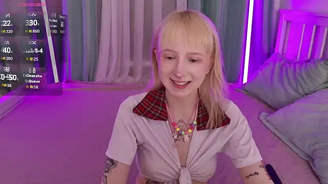 Snapshot of _Babyface_ chatting on 07-12-26, 12:18 Babyface online show from 07-12-26, 12:18