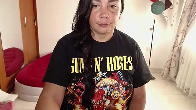 Snapshot of vivian-milf chatting on 12-18-25, 12:44 vivian-milf online show from 12-18-25, 12:44