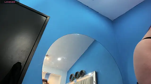 melany love0 online show from 03-28-26, 12:38