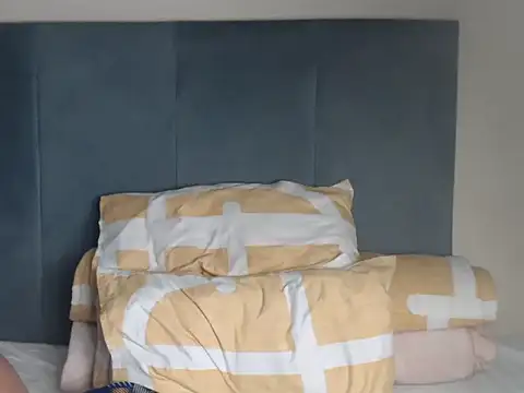 Chocolatebae86 online show from 11-26-25, 03:46