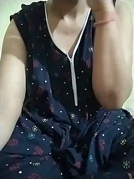 RASHMI SHARMA9 online show from 07-27-26, 06:04