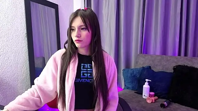 Snapshot of TiinaJonus_ chatting on 04-06-26, 04:46 TiinaJonus online show from 04-06-26, 04:46