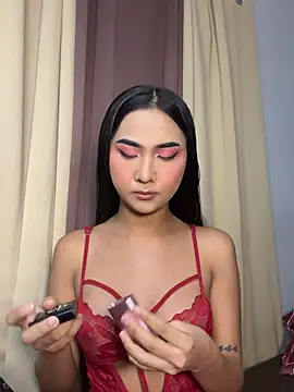 Diannellove online show from 04-25-26, 04:59