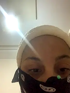 Snapshot of Ghizosexx69 chatting on 12-01-25, 06:57 Ghizosexx69 online show from 12-01-25, 06:57