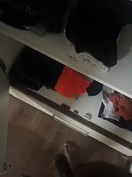 jare692001 online show from 04-14-26, 03:01