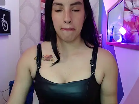 Snapshot of Loornna_mirr chatting on 12-02-25, 07:53 Loornna mirr online show from 12-02-25, 07:53