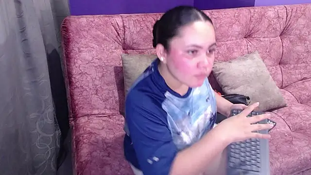 Snapshot of Karla_Soff_19 chatting on 02-05-26, 07:29 Karla Soff 19 online show from 02-05-26, 07:29