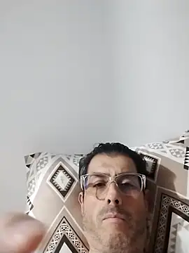 Fuegosutil online show from 11-27-25, 04:58