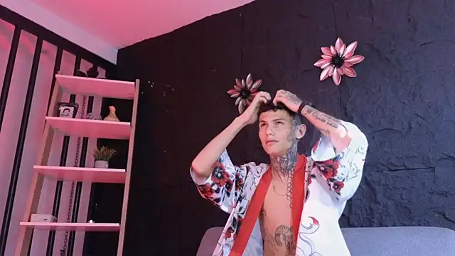 Paulo 527 online show from 01-07-26, 09:06