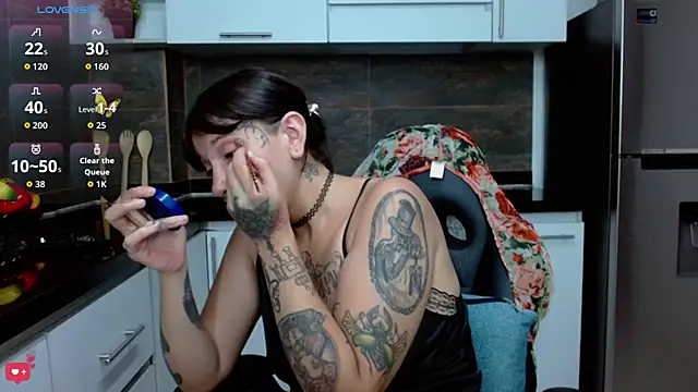 Snapshot of nora_temptress chatting on 02-17-26, 03:29 nora temptress online show from 02-17-26, 03:29