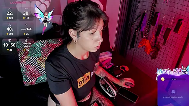 Snapshot of nora_temptress chatting on 03-08-26, 03:05 nora temptress online show from 03-08-26, 03:05