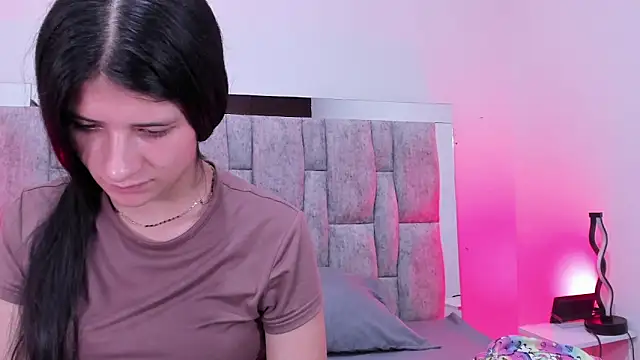 ZafiraNavarro online show from 01-31-26, 09:35