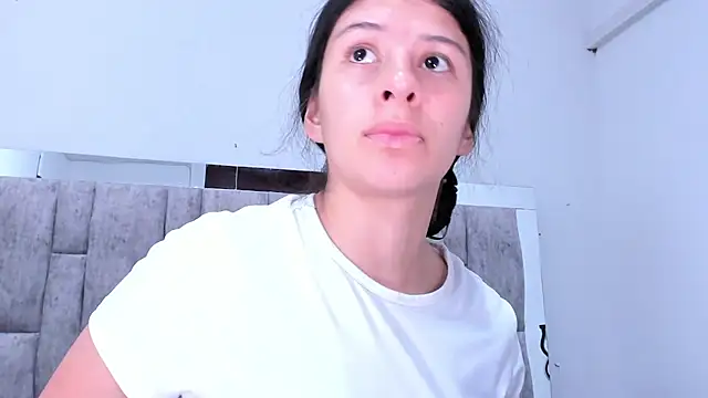 ZafiraNavarro online show from 03-10-26, 07:41