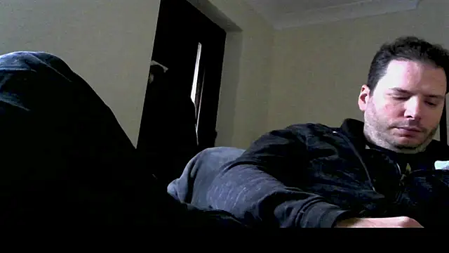 Snapshot of Piedisetosi chatting on 11-27-25, 11:01 Piedisetosi online show from 11-27-25, 11:01