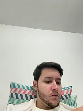 Snapshot of RicoValen chatting on 02-14-26, 10:17 RicoValen online show from 02-14-26, 10:17