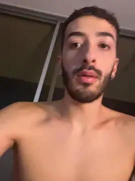 Snapshot of Alejovegga chatting on 11-29-25, 06:16 Alejovegga online show from 11-29-25, 06:16