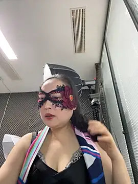 Snapshot of TL-46 chatting on 12-04-25, 08:01 TL-46 online show from 12-04-25, 08:01