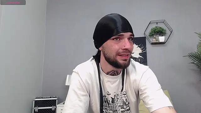 KaneHunter online show from 04-28-26, 07:30