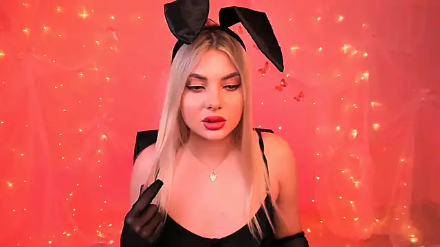 HyileyClark online show from 04-25-26, 12:52