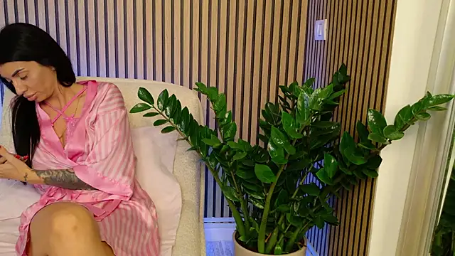  Khalifa  online show from 11-27-25, 07:43