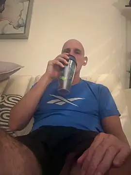 Snapshot of Elosoo chatting on 02-26-26, 09:52 Elosoo online show from 02-26-26, 09:52