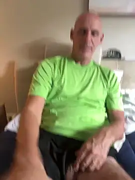 Snapshot of Elosoo chatting on 03-04-26, 03:07 Elosoo online show from 03-04-26, 03:07