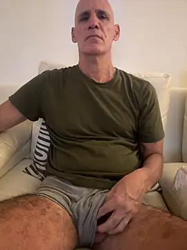 Snapshot of Elosoo chatting on 03-10-26, 12:26 Elosoo online show from 03-10-26, 12:26