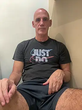 Snapshot of Elosoo chatting on 03-12-26, 10:49 Elosoo online show from 03-12-26, 10:49