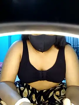 priya2098 online show from 05-20-26, 05:41