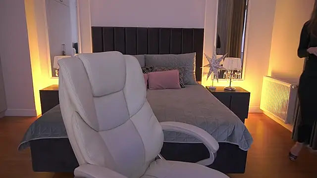 Snapshot of KissableKira chatting on 02-13-26, 02:46 KissableKira online show from 02-13-26, 02:46