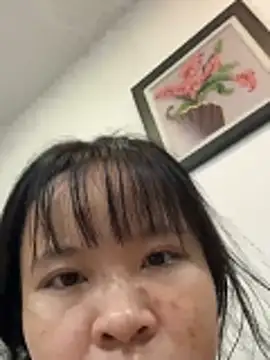 Snapshot of NhuHai2007 chatting on 12-03-25, 09:13 NhuHai2007 online show from 12-03-25, 09:13